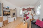  Ferienwohnung Inselzauber nur 250 m zum Strand mit Terrasse und Kamin Koserow - Wohnzimmer