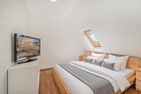  Ferienwohnung Am Bahnhof mit 2 Bädern und nur 700 m zum Strand Ahlbeck - Schlafzimmer
