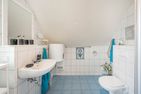  Ferienwohnung Strandbrise mit Kamin und Balkon Koserow - Badezimmer