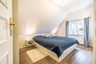  Altes Schulmeisterhaus Wohnung 2 Oevenum - Im Dachgeschoss finden Sie die beiden Schlafzimmer vor.
