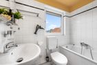  Ferienhaus ''Küstenperle'' Schönberg - Kalifornien Kieler Förde - Badezimmer