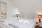  Hüs Langlütjen Nieblum - Schlafzimmer