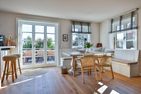  Ferienhaus Deichwiesen Villa Tinnum Sylt - Wohnzimmer