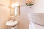  Ferienhaus Anita St. Peter- Ording St. Peter-Ording - Gäste-WC
