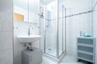 Ferienwohnpark Immenstaad am Bodensee Zwei-Zimmer-Apartment 49/44 Bodensee - Bathroom