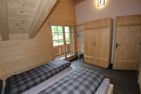 Ferienwohnung SU-9, DG Sumpfbach 9, Lenk Lenk im Simmental - Schlafzimmer