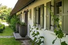 Hof Zeesenblick Hof Zeesenblick 02 Ostseebad Wustrow - Fassade / Eingang