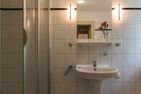 Villa Sonnenfrieden Villa Sonnenfrieden 02 Ostseebad Ahrenshoop - Badezimmer