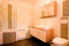  Haus zu den Büschen 03 Ostseebad Wustrow - Badezimmer
