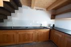 Ferienwohnung SU-9, DG Sumpfbach 9, Lenk Lenk im Simmental - Küche / Küchenzeile