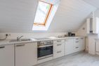 Ferienhaus Glockenstraße Ferienwohnung Ostseehöhe Appartement 2 Scharbeutz - Küche / Küchenzeile