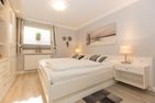 Claas App. 01 Im Grund 28 B Wenningstedt - Schlafzimmer