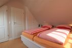  Im Tal 1 App. 07 Wenningstedt - Schlafzimmer