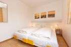  Calma App. 08 Strandstrasse 5 Wenningstedt - Schlafzimmer