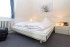 Hoch  App. 02 Norderwung 22 Wenningstedt - Schlafzimmer