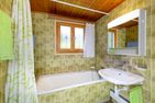 Chalet Finnehus, BÜ-41 Bühlbergstrasse 41 Lenk im Simmental - Badezimmer
