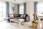 Ferienhaus Seeschwalbe 35 Fuhlendorf - Wohnzimmer