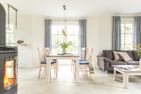  Ferienhaus Seeschwalbe 10 Fuhlendorf - Wohnzimmer