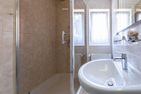 Sonnenblumenhaus Sonnenblumenhaus 01 Ostseebad Prerow - Badezimmer