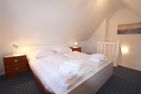 Merle - Im Grund 31 b Wenningstedt - Schlafzimmer