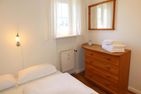 Maike  - Feldmarkstr. 16, App. 4 Wenningstedt - Schlafzimmer