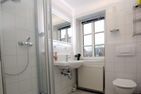 Waldstraße 6c, Haus Halligflieder Wyk - Badezimmer Obergeschoss