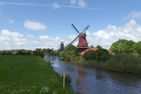  An den Zwillingsmühlen Greetsiel/Krummhörn - Landschaft