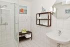 Feriendomizil Strandblick Feriendomizil Strandblick Appartement 2 MeerSonne Haffkrug - Badezimmer