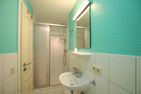  Strandstraße 8, Whg. 12, Green Eilun Wyk - Badezimmer im Souterrain