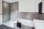  VÖSSING's Innenstadt Ost - Badezimmer