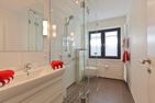 Lara 2 Innenstadt Kurplatz - Badezimmer