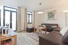 Lara 1 Innenstadt Kurplatz - Wohnzimmer