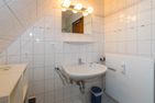 Strandweg / Ferienwohnung Hofius  - Badezimmer