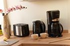 Altes Schulmeisterhaus Wohnung 2 Oevenum - sowie einen Toaster, einen Wasserkocher und eine Filterkaffeemaschine.