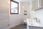 Ferienwohnpark Immenstaad am Bodensee Zwei-Zimmer-Apartment 53/16 Bodensee - Bathroom