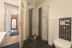  Haus Eva Wohnung 1 Wyk auf Föhr - ...mit bodengleicher Dusche.