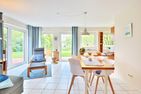 Haus Erlenweg Haus Erlenweg Appartement 1 Scharbeutz - Wohnzimmer