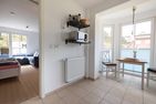 Haus Waltraud Ferienwohnung „Hualewjonken" Norddorf auf Amrum - Küche / Küchenzeile