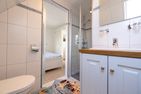 Haus Waltraud Ferienwohnung „Spelkasje" Norddorf auf Amrum - Badezimmer