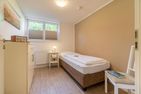  Gästehaus Wohnung 2 Wyk auf Föhr - Das zweite Schlafzimmer hat ein Einzelbett.