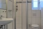  Ferienwohnung KWE 12 OG Graal-Müritz Küstenwald - Badezimmer