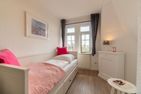  Haus Otto Wohnung 5 Wyk auf Föhr - Ein weiteres Schlafzimmer mit Einzelbett und Meerblick.