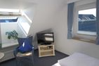 Trutz blanker Hans  - Dünenstr. 19, App. 12 Wenningstedt - Schlafzimmer