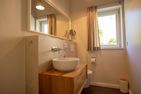  Kapitänshaus Luv & Lee Ostseebad Wustrow - Gäste-WC