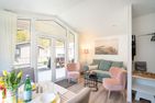 Ostseecamp Casa del Mar  mit kostenlosem Saunazugang und umzäunter Garten Scharbeutz - Wohnzimmer