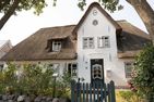  Altes Schulmeisterhaus Wohnung 2 Oevenum - Die Wohnung 2 - Kleine Pause - im Alten Schulmeisterhaus umfasst die gesamte rechte Haushälfte.