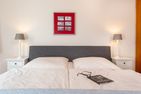  Haus Jungnamen Sand Whg. 1 Wittdün - Schlafzimmer mit Doppelbett in der Wohnung Jungnamen Sand 01