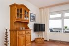  Haus Jungnamen Sand Whg. 1 Wittdün - Wohnzimmer mit TV in der Wohnung Jungnamen Sand 01