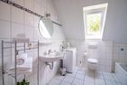  Ferienwohnung am Sieltief Krummhörn - Badezimmer