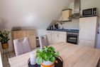  Ferienwohnung am Sieltief Krummhörn - Küche / Küchenzeile